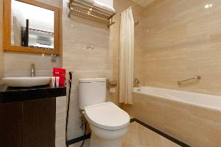 RedDoorz Plus near Pantai Losari fotoÄŸrafÄ±