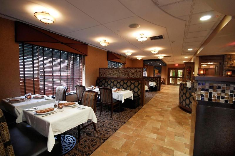 Clinton Inn Hotel Event Center - Restoran