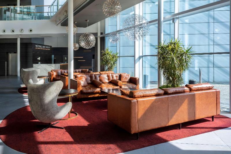 Radisson Blu Hotel London Stansted Airport - Lobi