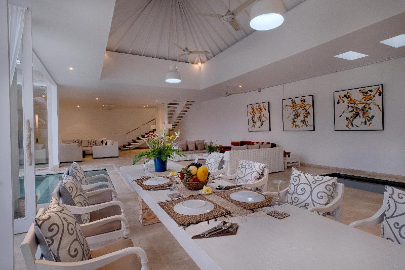 Kutus Kutus Canggu Villa - Oda