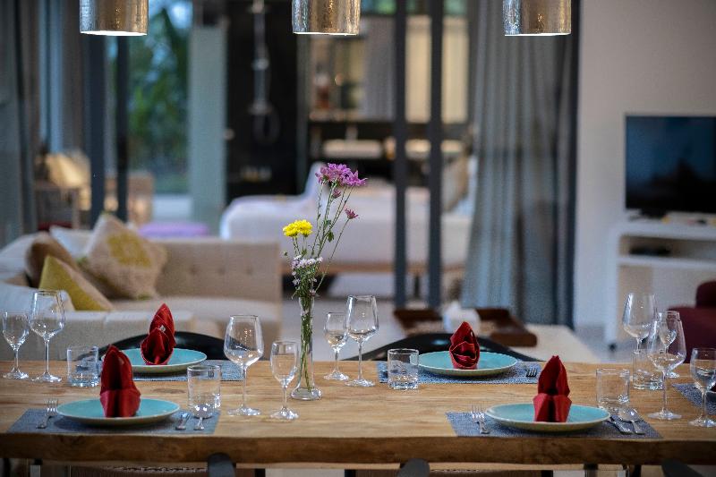 Kutus Kutus Canggu Villa - Oda