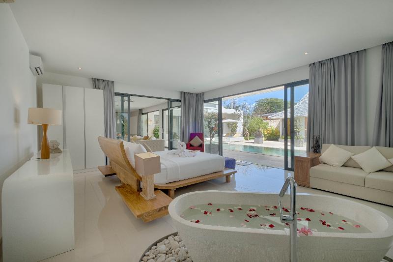 Kutus Kutus Canggu Villa - Oda