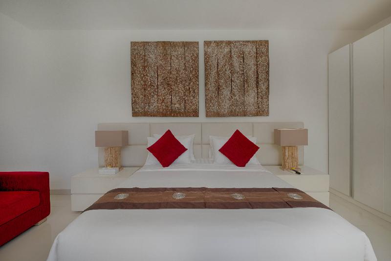 Kutus Kutus Canggu Villa - Oda