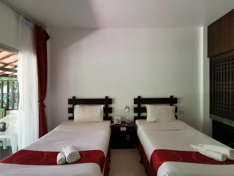 Nana Beach Hotel - Oda