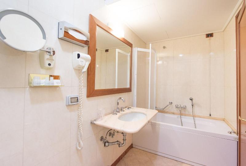 Diana Park Hotel - Oda