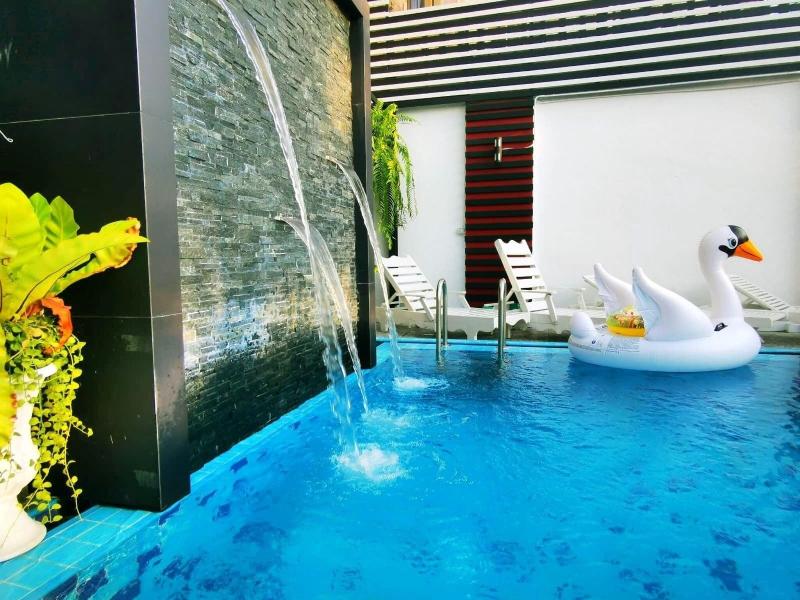 Beach Gallery House - Havuz