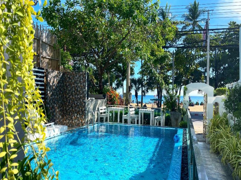 Beach Gallery House - Havuz