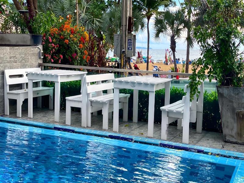 Beach Gallery House - Havuz