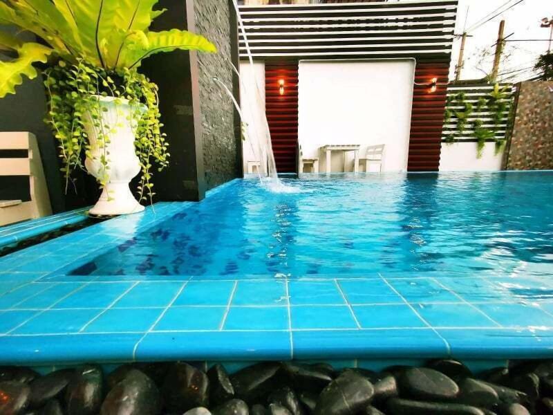 Beach Gallery House - Havuz