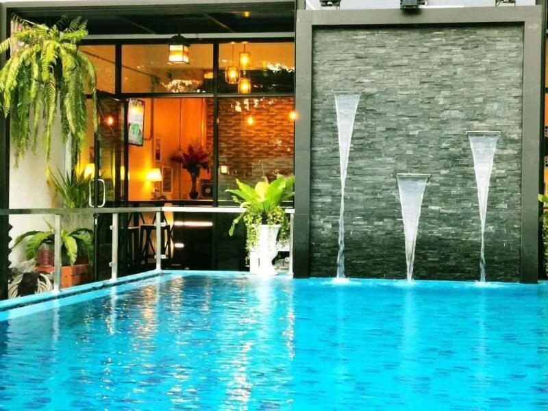 Beach Gallery House - Havuz