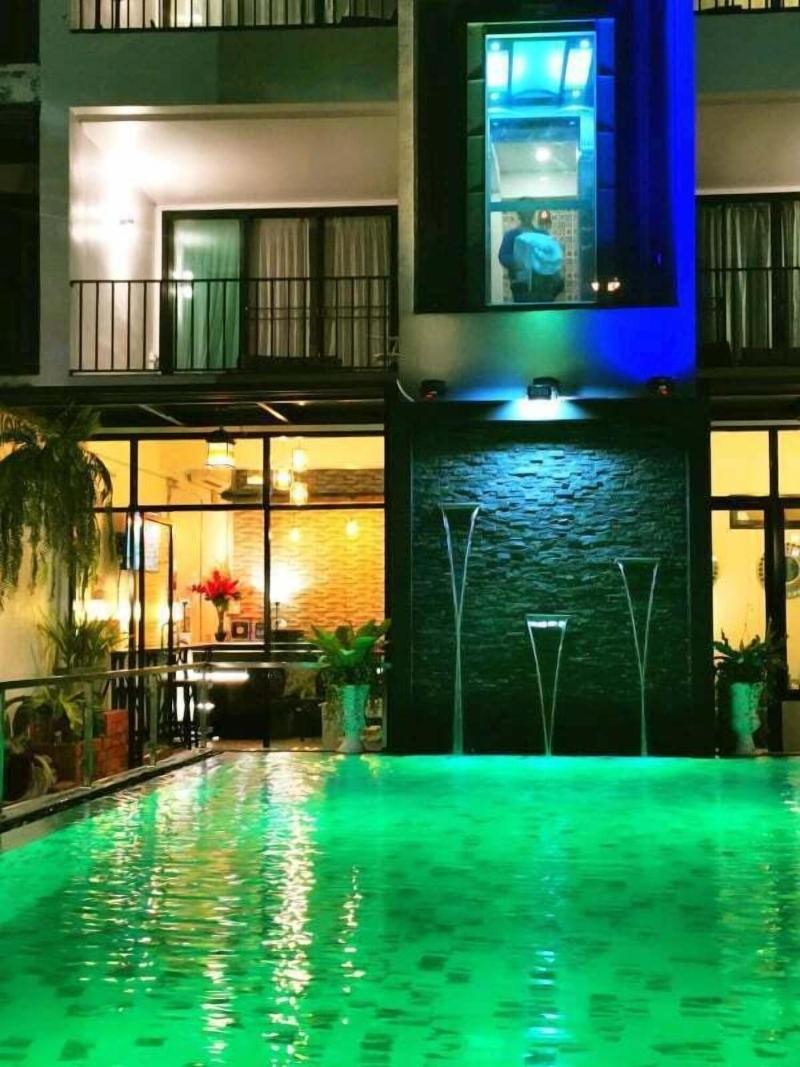 Beach Gallery House - Havuz