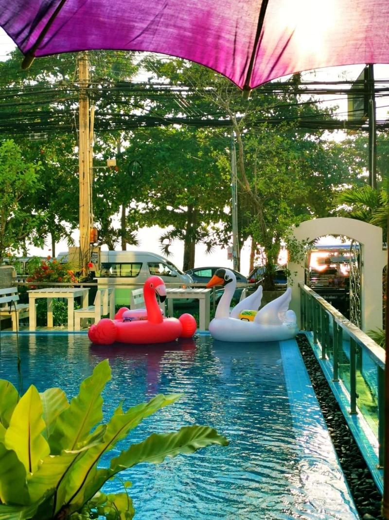 Beach Gallery House - Havuz