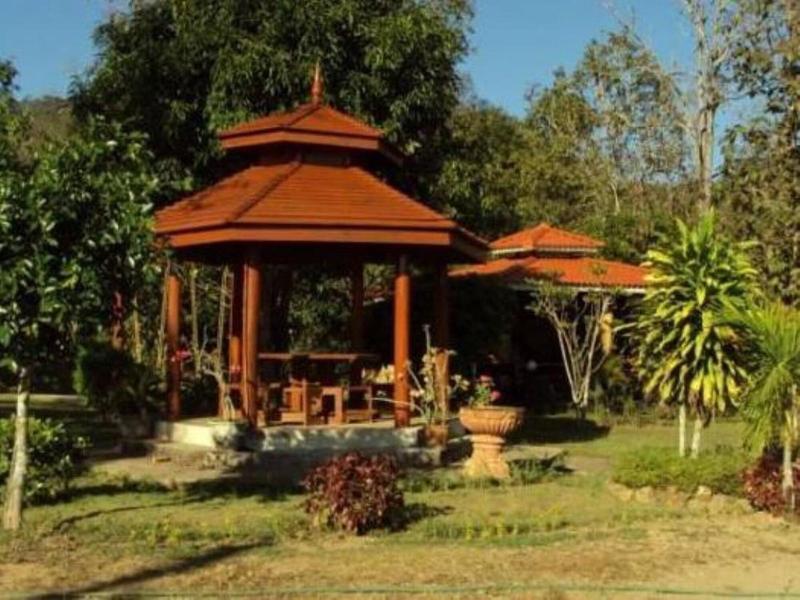 Baan Phuthadol - Lobi