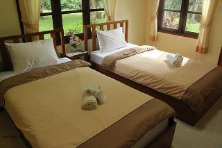Baan Phuthadol otel fotoğrafı