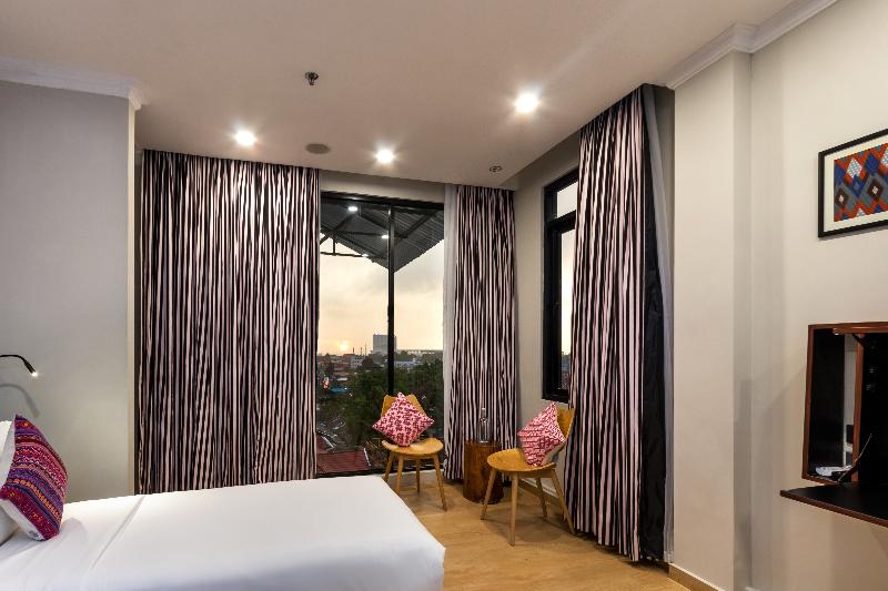 S Loft Hotel Manado - Genel