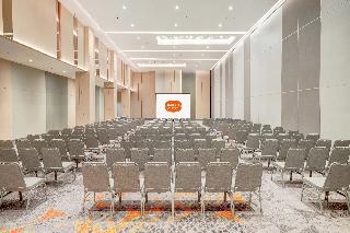 HARRIS Hotel and Convention Bundaran Satelit fotoÄŸrafÄ±