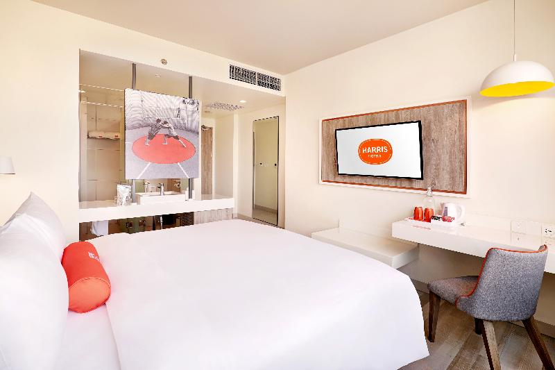 HARRIS Hotel and Convention Bundaran Satelit - Oda