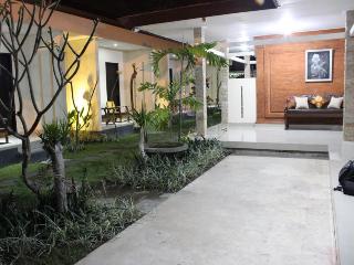 Blanjong Homestay fotoÄŸrafÄ±