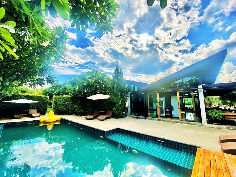 Family House Zen Boutique Resort - Havuz