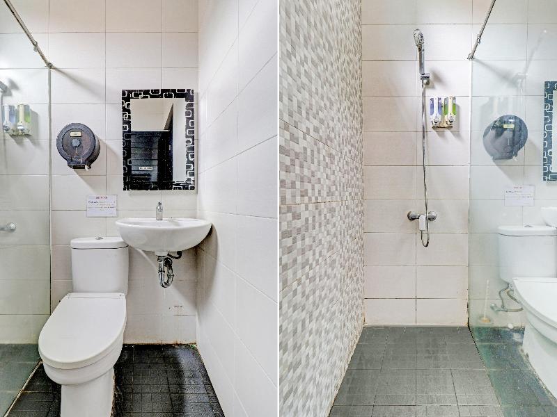 SPOT ON 90777 D’river Guest House - Oda