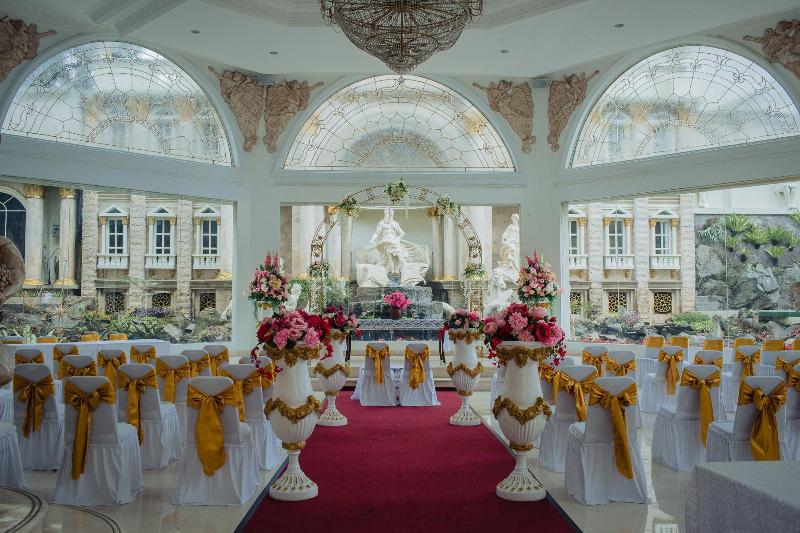Grand Paradise Hotel Lembang - Genel