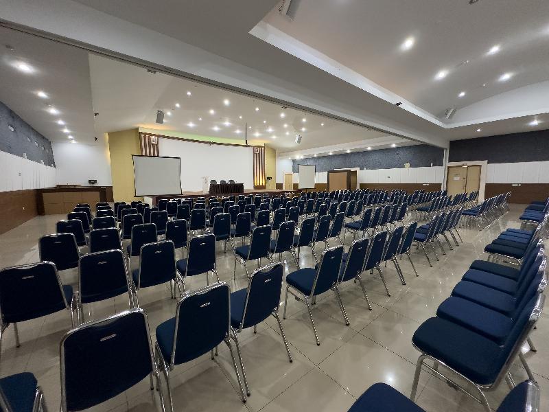 Hotel Bumi Makmur Indah by ZUZU - Toplantı