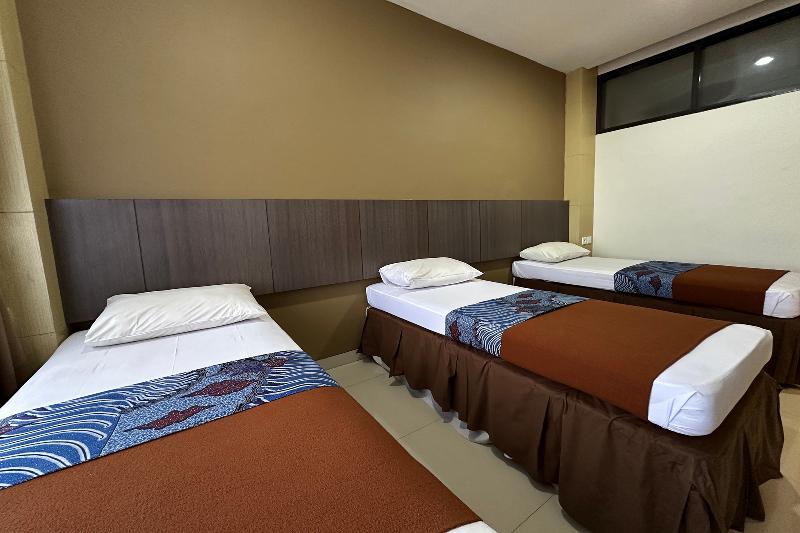 Hotel Bumi Makmur Indah by ZUZU - Oda