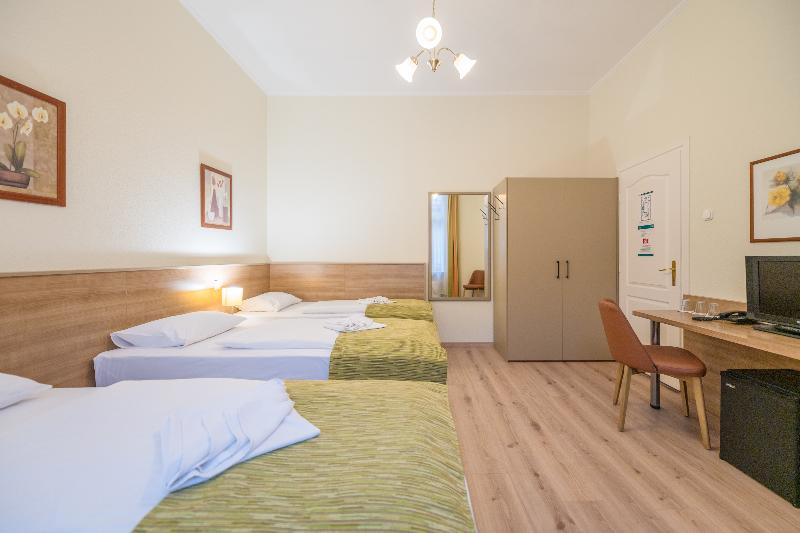 Baross Hotel by Mellow Mood Hotels - Oda