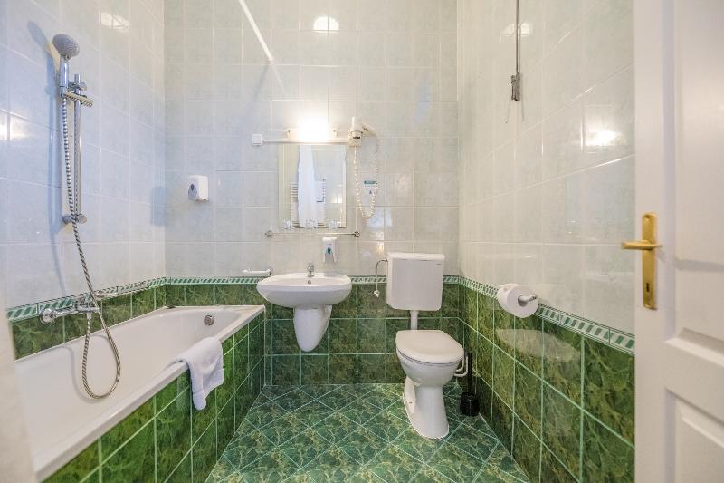 Baross Hotel by Mellow Mood Hotels - Oda
