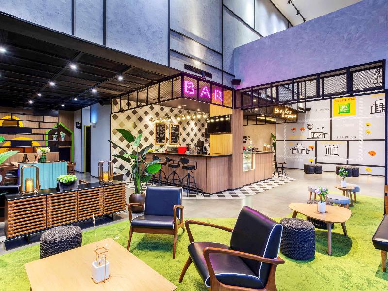 ibis Styles Bekasi Jatibening - Lobi