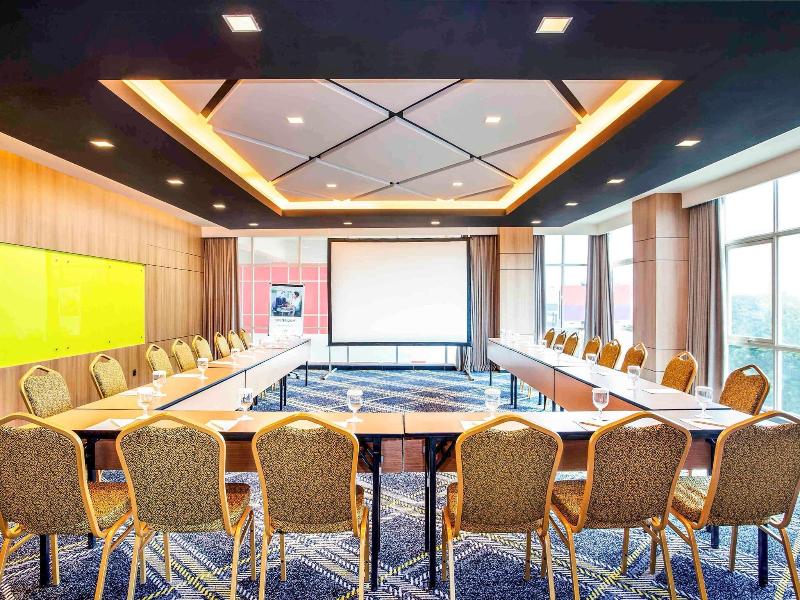 ibis Styles Bekasi Jatibening - Toplantı