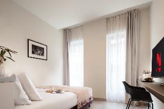 Thess Residences