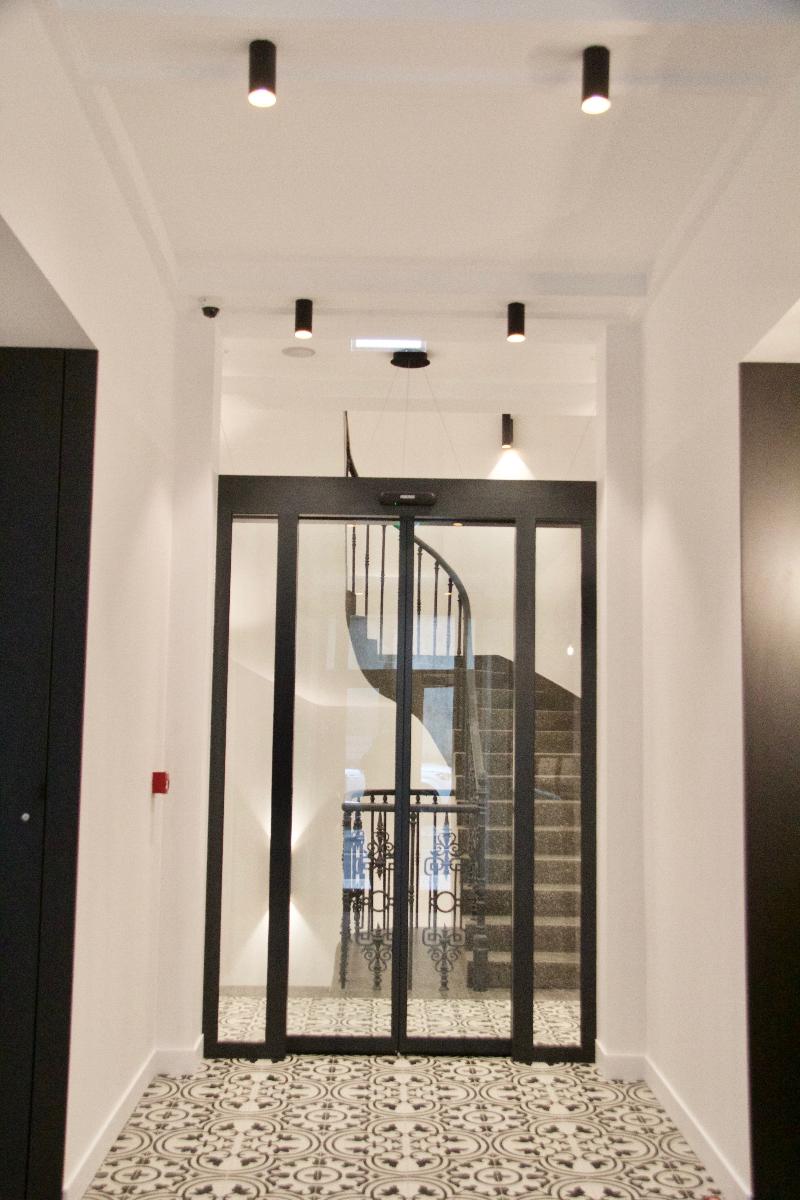 Chevron Design Hotel Prague - Lobi