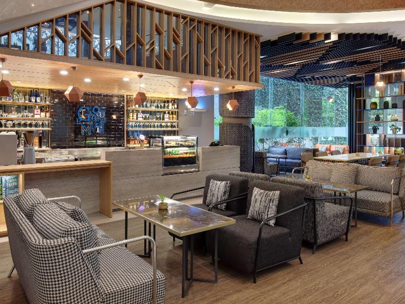 Novotel Jakarta Cikini - Bar