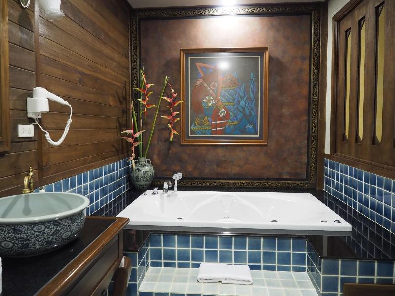 Amata Lanna Village Hotel - Oda