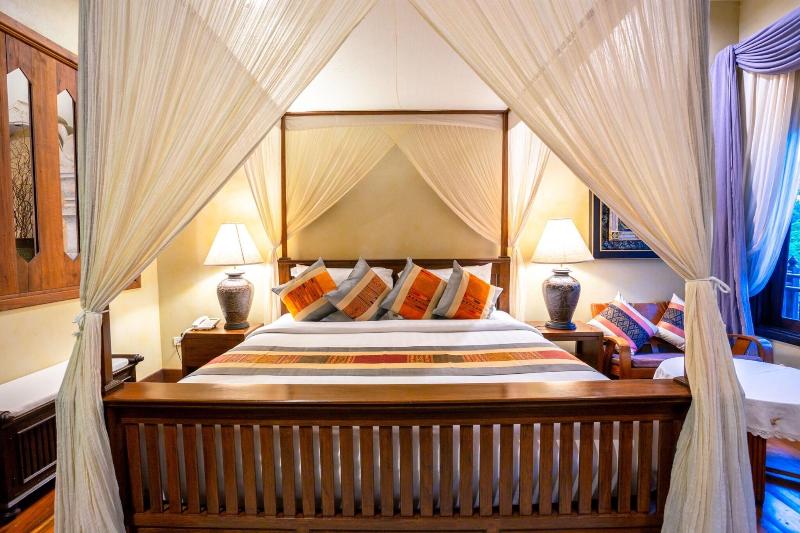Amata Lanna Village Hotel - Oda
