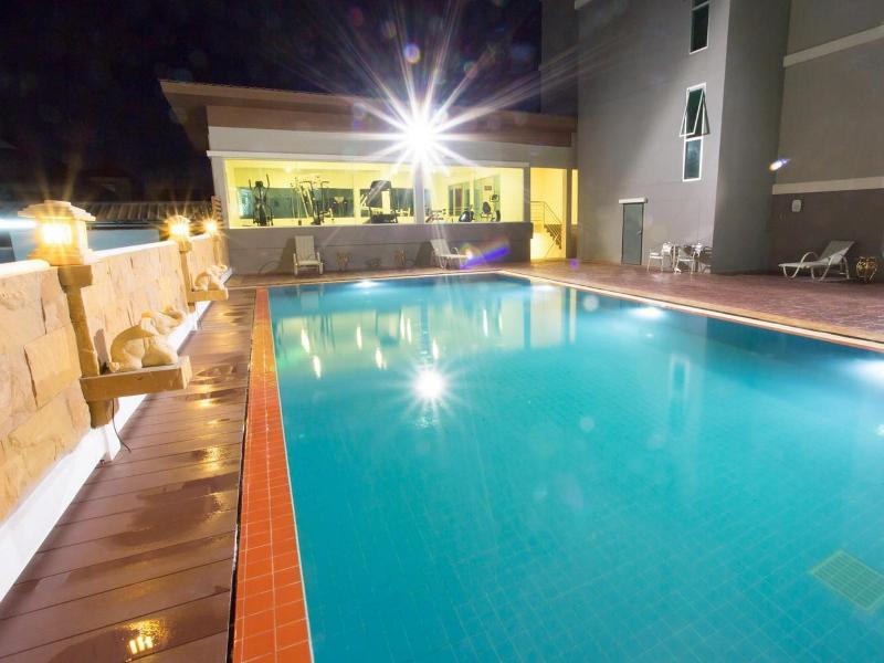 Pangviman Place Resotel SHA Plus - Havuz