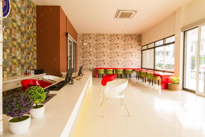 Bestiny Hotel And Restaurant Phetchabun - Lobi