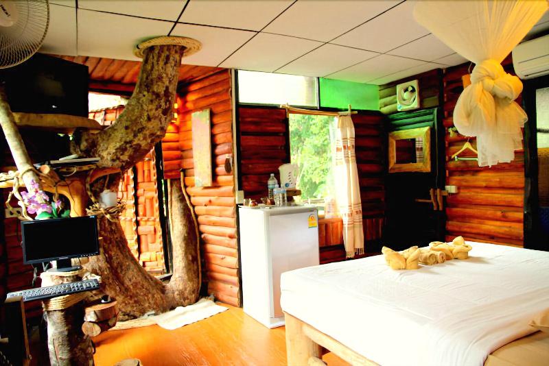 Khaosok Treehouse Resort - Oda