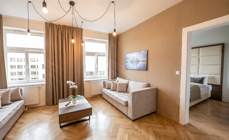 Letna Garden Suites - Oda