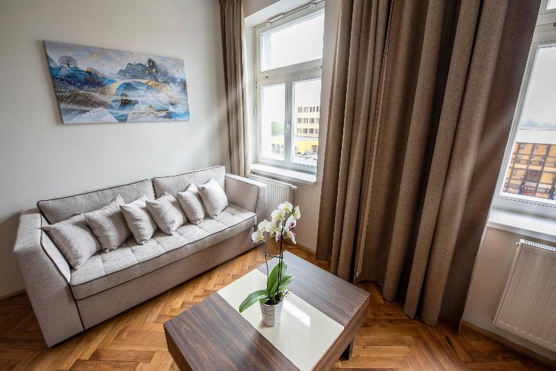 Letna Garden Suites - Oda