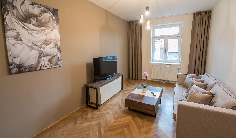 Letna Garden Suites - Oda