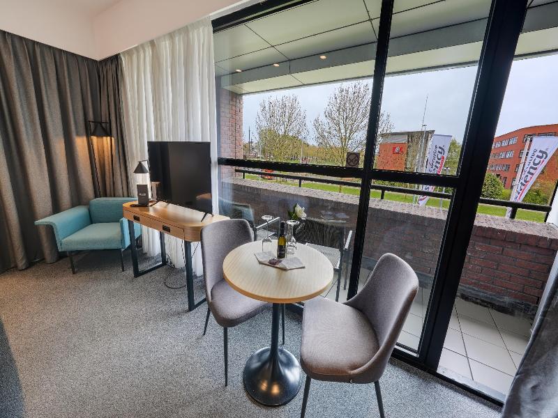 Executive Residency by Best W. Amsterdam Airport - Oda