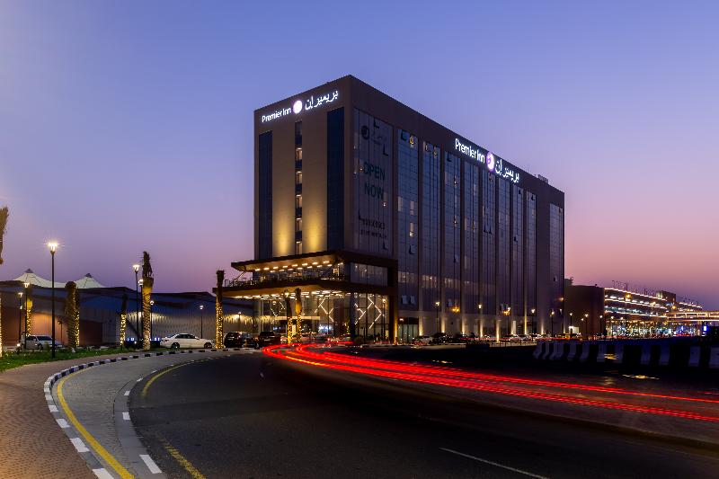 Premier Inn Dragon Mart Hotel - Genel