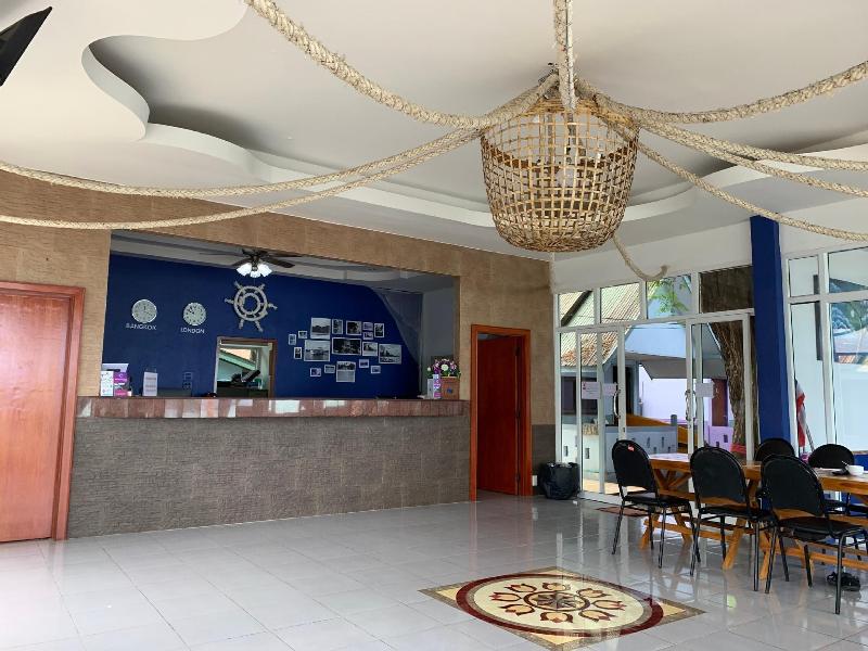 Phi Phi Donchukit Resort - Lobi