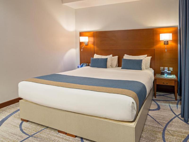 Jiwar Almasi Hotel - Oda