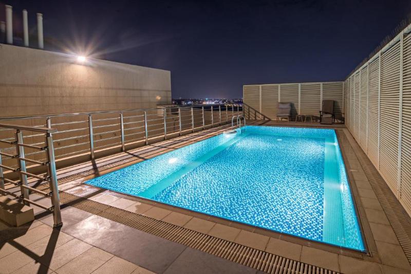 Jiwar Almasi Hotel - Havuz