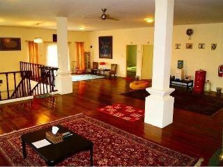 Arimbi Cibulan Suites fotoÄŸrafÄ±