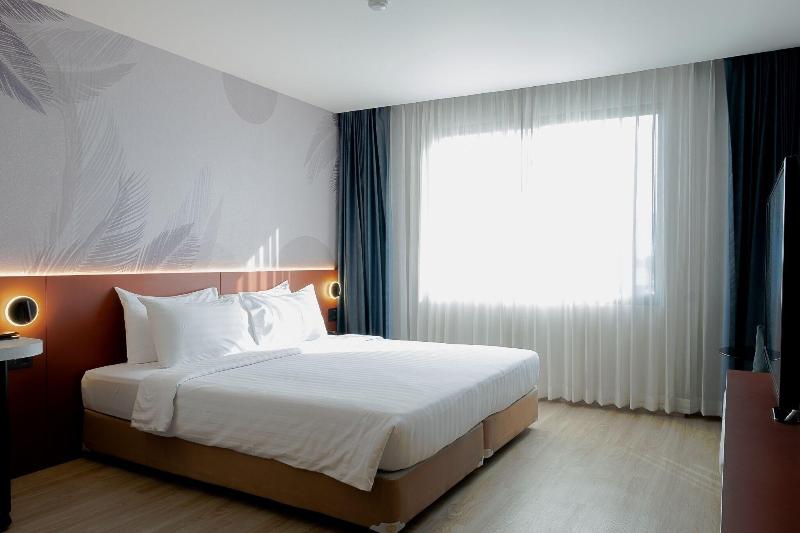 Buri Sriphu Hotel & Convention Centre - Oda