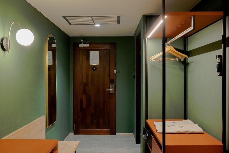 Buri Sriphu Hotel & Convention Centre - Oda